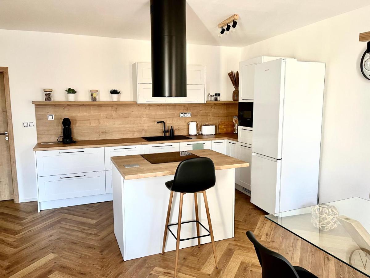 Apartman Elen Nove Mesto nad Metuji Luaran gambar
