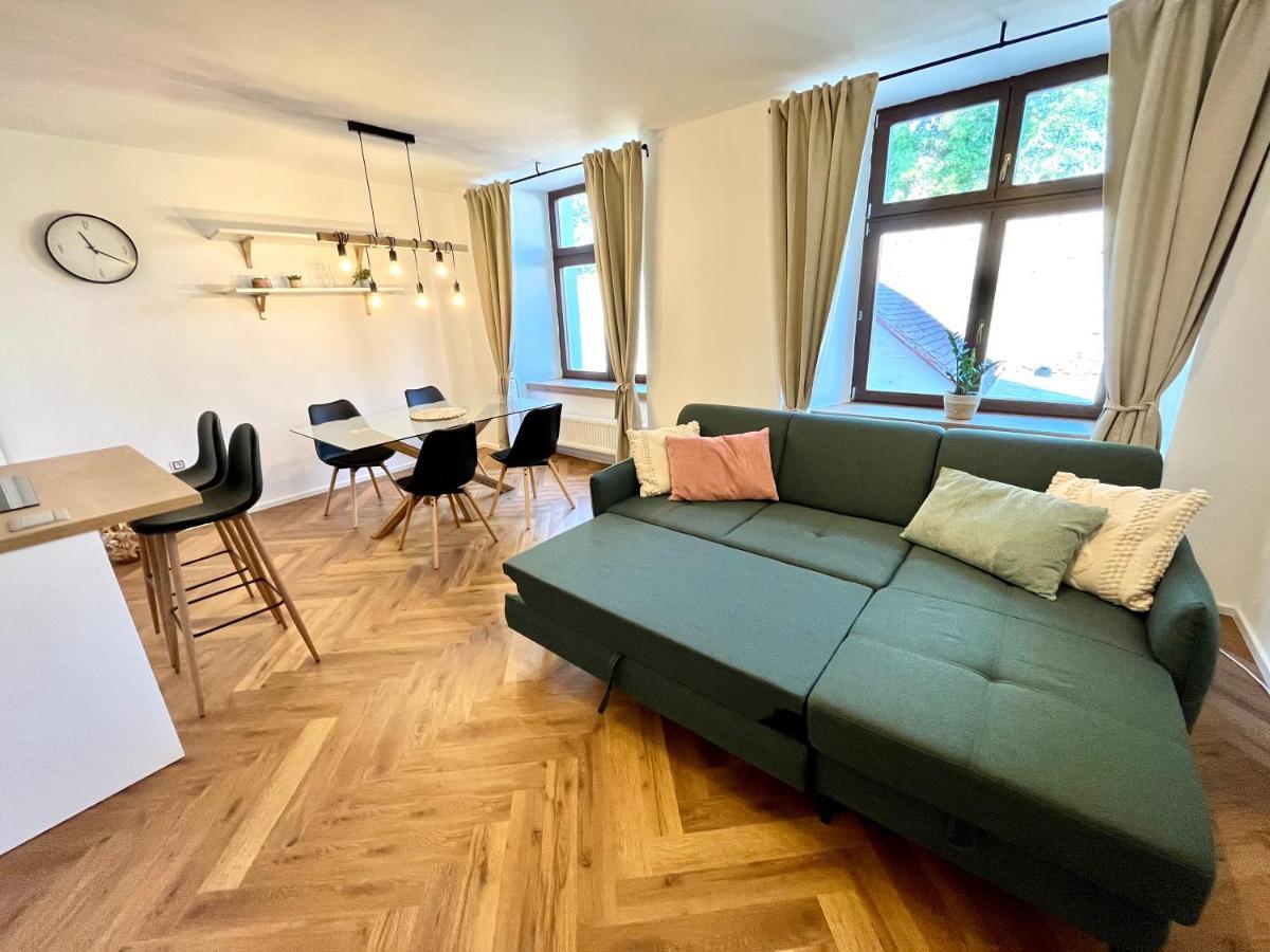 Apartman Elen Nove Mesto nad Metuji Luaran gambar