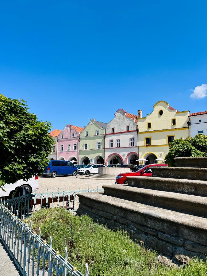 Apartman Elen Nove Mesto nad Metuji Luaran gambar