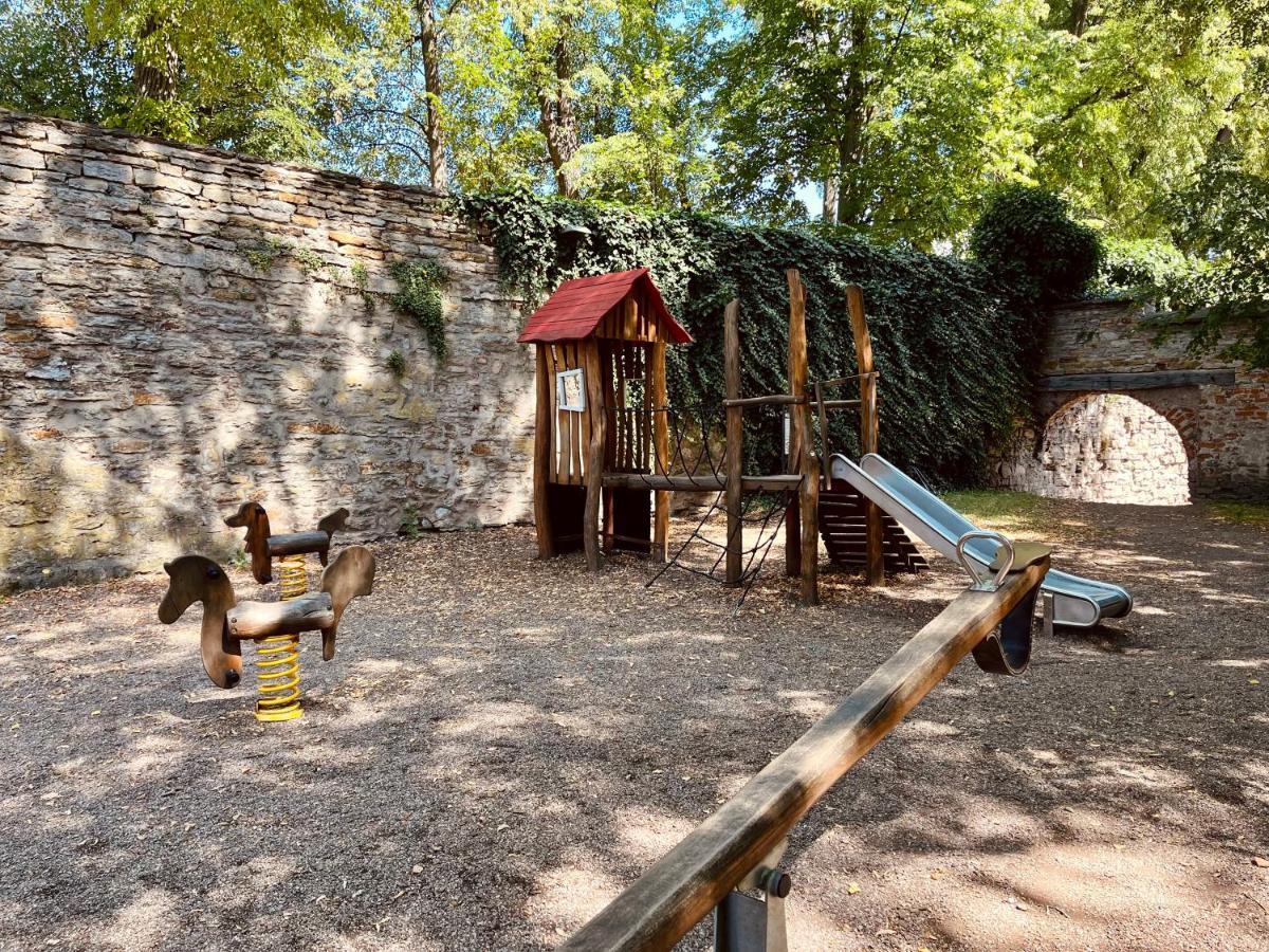 Apartman Elen Nove Mesto nad Metuji Luaran gambar