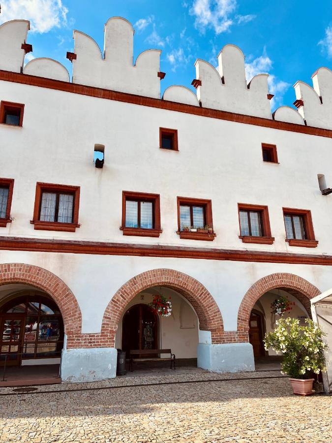 Apartman Elen Nove Mesto nad Metuji Luaran gambar