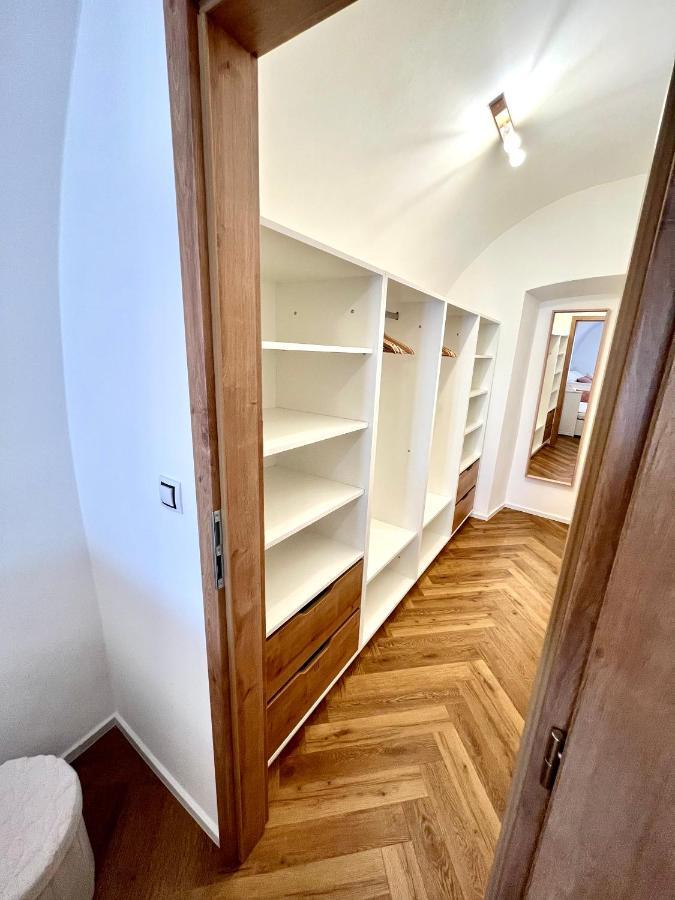 Apartman Elen Nove Mesto nad Metuji Luaran gambar